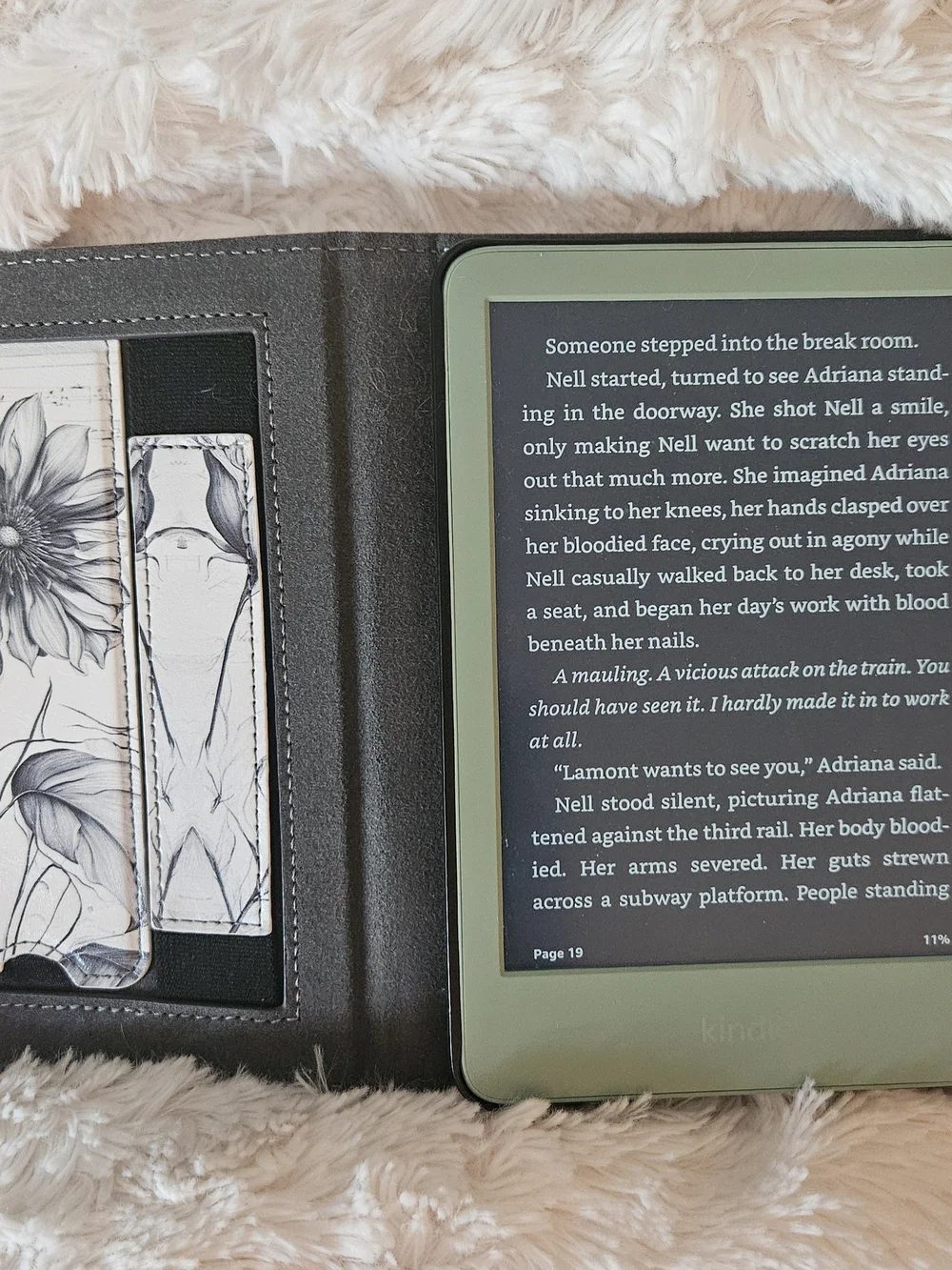 Floral Sketch White Kindle Cover